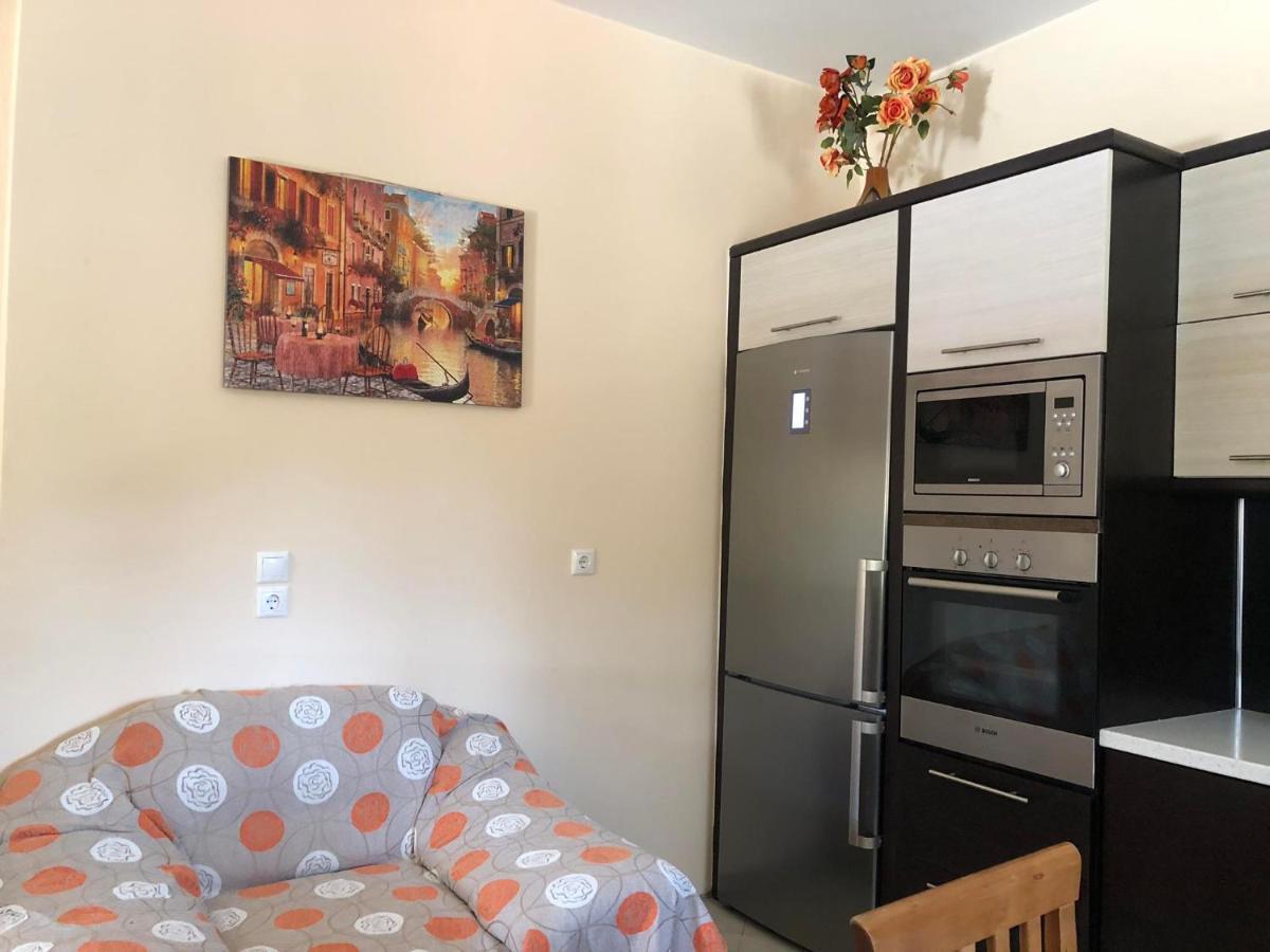 Milos Apartments Himare Exterior photo